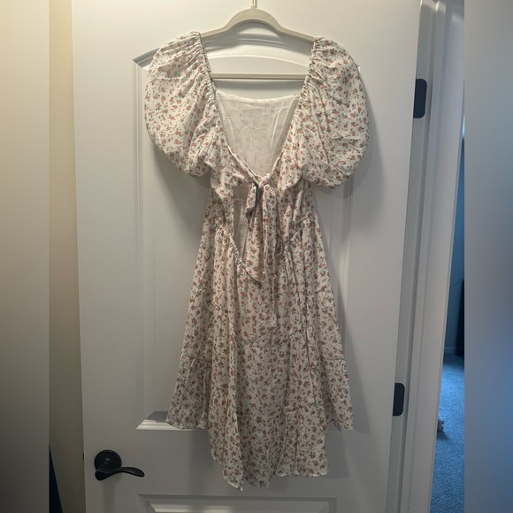 Mini side tie-back dress with puff sleeves, M - Picture 2 of 4